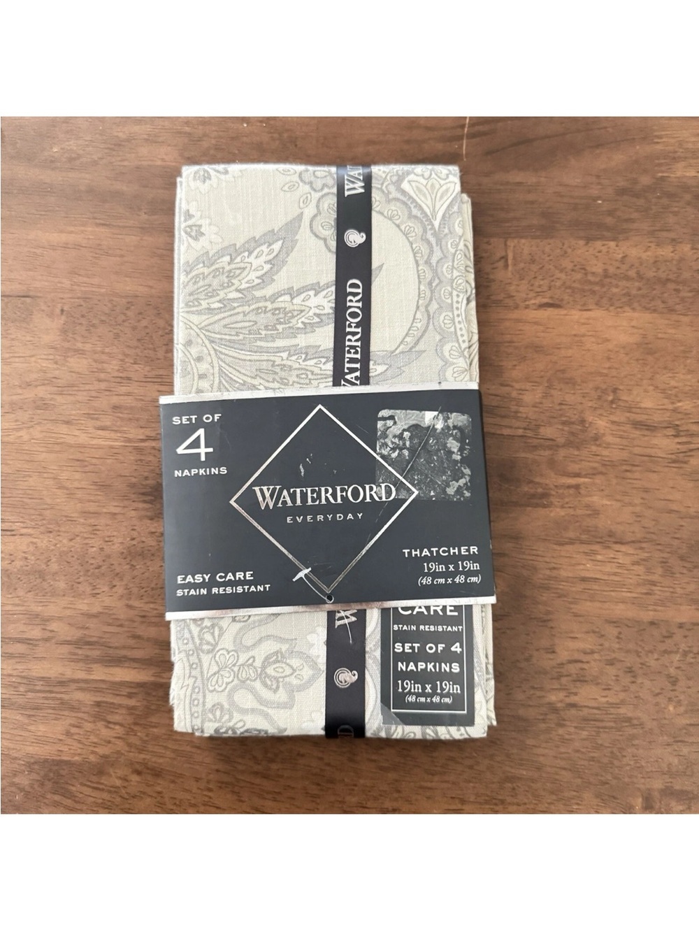NWT Waterford Set Of Four Thatcher 19”x19” Table Napkins
